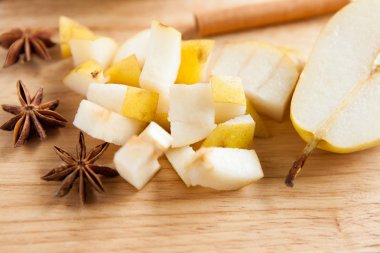 Armut dilimleri ve yarım kesti.