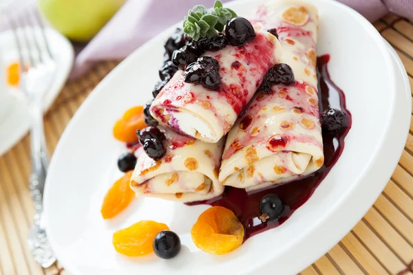 Sweet pancakes with soft cheese — Stok fotoğraf