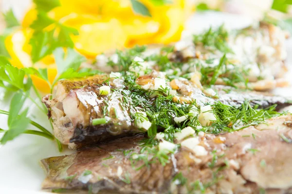 Roast Fish with garlic sauce — Stock Photo, Image