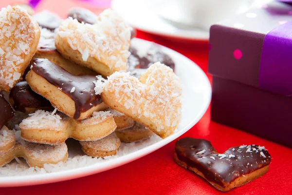 Dulce regalo, galletas en forma de corazón —  Fotos de Stock