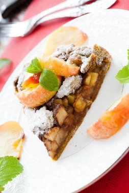 kahve ile güzel ve lezzetli elmalı turta