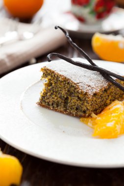 torta de semilla amapola con jugo de naranja y vainillaportakal suyu ve vanilya ile haşhaş tohumu pasta