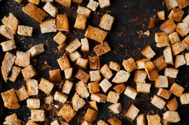 Kepekli ekmek fırın tepsisindeki yapılmış Peksimet