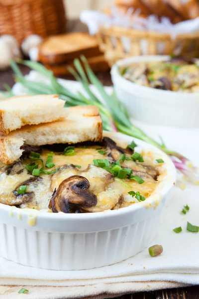 Mushroom julienne with white bread croutons — Stock Photo, Image