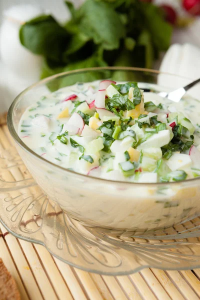 Okroshka in a large transparent bowl — Stock Photo, Image