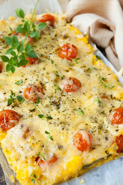 Maize casserole with cheese — Stock Photo, Image