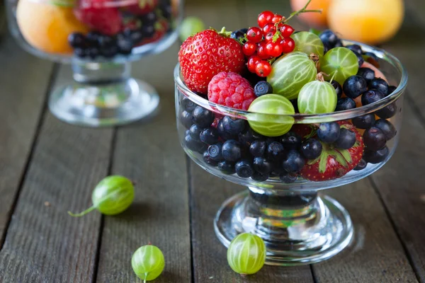 Berry dessert, rijp en sappig — Stockfoto