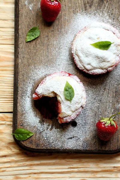 Two strawberry cake, top view — Stock Photo, Image