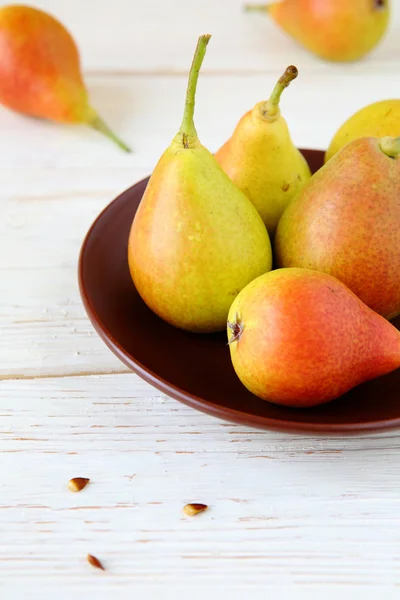 Fragrant and juicy pears — Stock Photo, Image