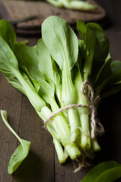 Bunch of Chinese cabbage on the table — Stock Photo, Image