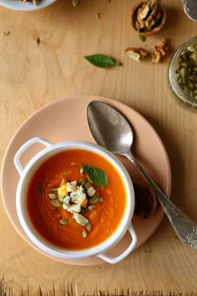 Leckere Gemüsesuppe mit Kürbis — Stockfoto