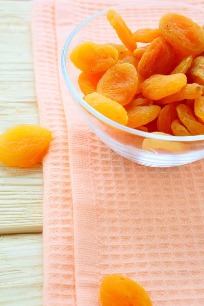 Dried apricots in a bowl — Stock Photo, Image