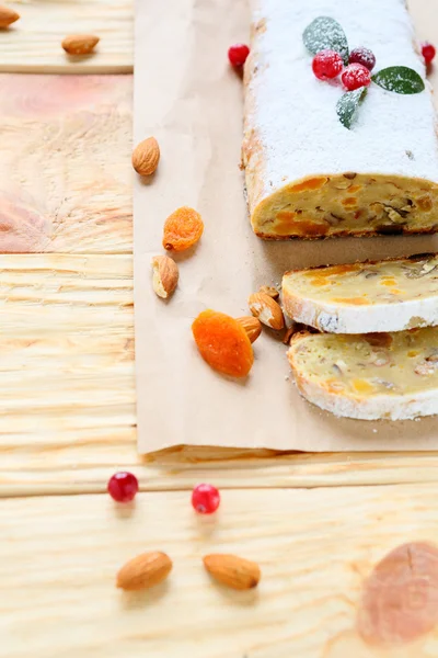 Kış narin kokulu stollen — Stok fotoğraf