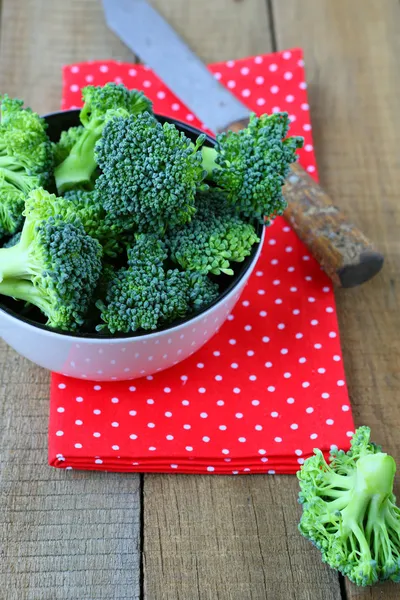 Friss brokkoli készen áll a használatra — Stock Fotó