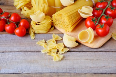 İtalyan makarna domates ürün çeşitliliği ile