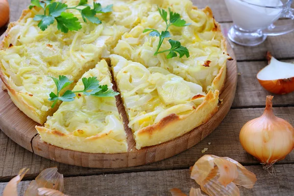French tart with onions and cheese — Stock Photo, Image