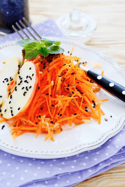 Insalata di carote fresca — Foto Stock