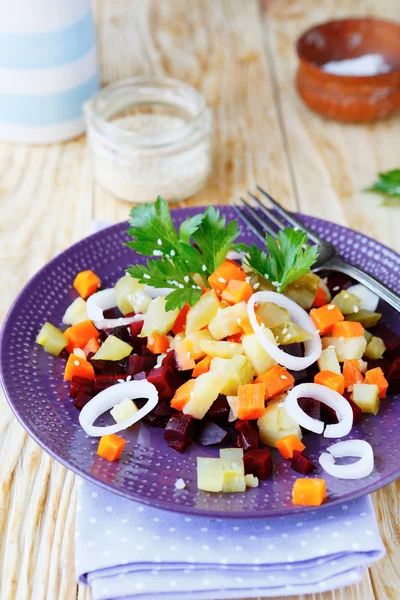 Salad with potatoes and beetroot — Stock Photo, Image