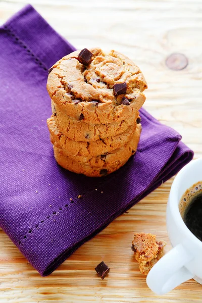 Stapel van cookies op een servet — Stockfoto