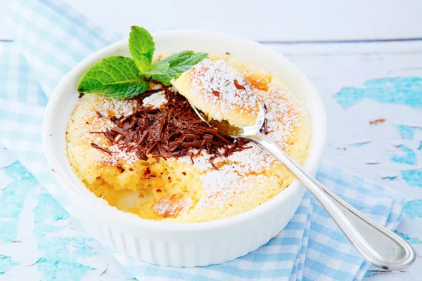 Light pudding with lemon — Stock Photo, Image