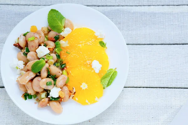 White beans with orange salad — Stock Photo, Image