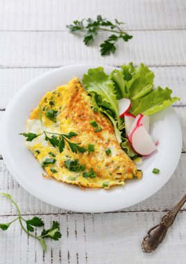 çırpılmış yumurta ile turp