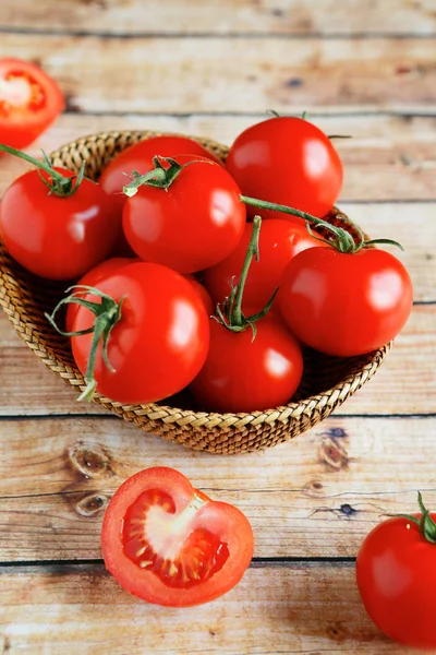 Red tomatoes for a salad — Stock Photo, Image