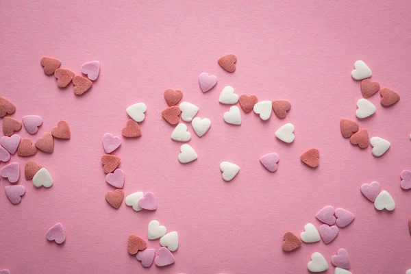 Kalp Şeklinde Şekerler Sevgililer Günü Konsepti — Stok fotoğraf