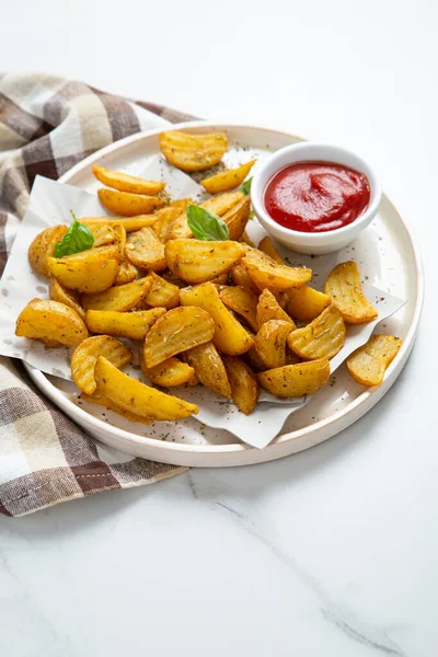 Crispy Baked Potatoes Ketchup Plate — Stock Photo, Image