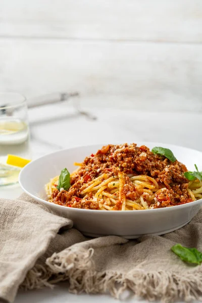 Pasta Spaghetti Meat Bolognese Sauce Light Table Food Copy Space — Fotografia de Stock