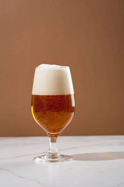 Close Glass Light Beer Foam Top Food Drink Copy Space — Stock Photo, Image