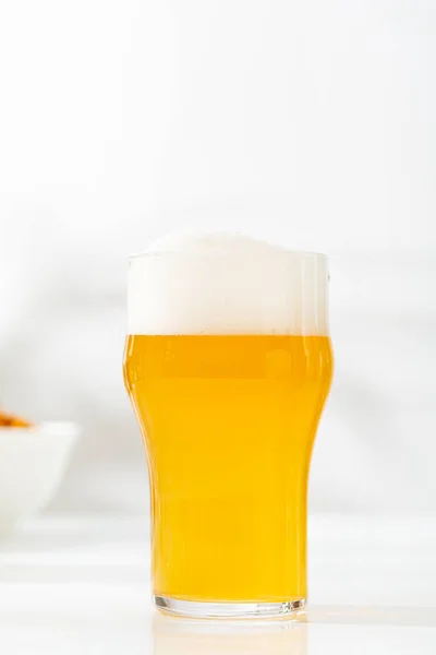 Close Light Craft Beer Glass Refreshment Beverges — Stock Photo, Image