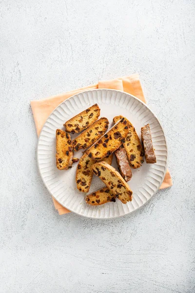 Biscotti Cantuccini Doce Prato Comida Vista Superior Mesa Branca — Fotografia de Stock