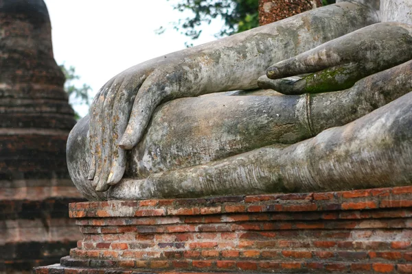 An ancient big buddha in Mahatat Temple, the World Heritage Site — Stock Photo, Image