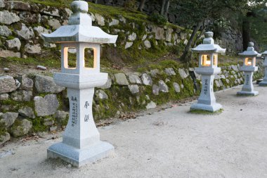 Japanese stone lantern clipart