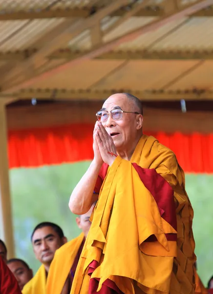 Leh, india - augustus 5, 2012: Zijne Heiligheid de 14de dalai lama gi Stockfoto