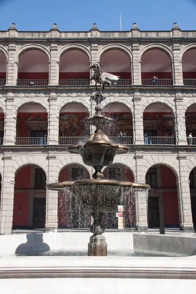 Palcio nacional de mexico - mexikanische Stadt — Stockfoto