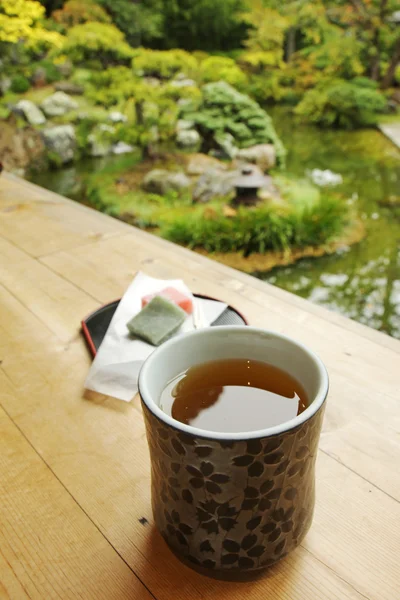 Tea in the garden — Stock Photo, Image