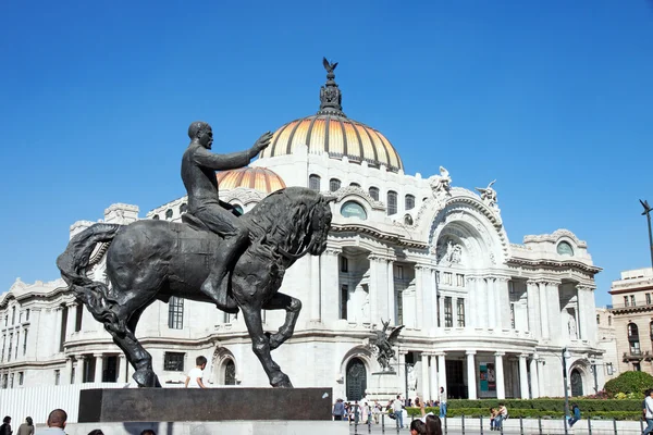 Palacio de bellas artes, Mexiko — Stockfoto