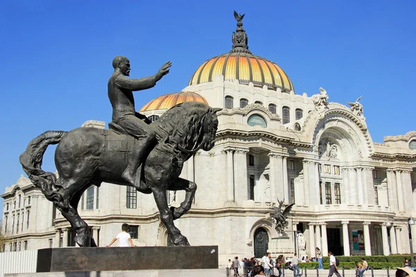 Palacio de bellas artes, Mexiko — Stockfoto