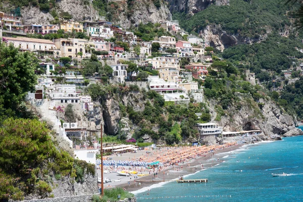 Positano beach, pobřeží amalfi, Itálie — Stock fotografie