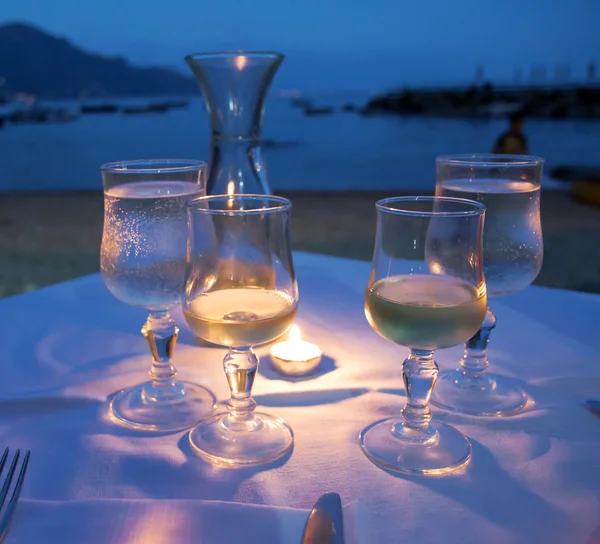 romantik bir akşam yemeği