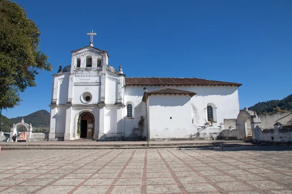 Zinacantan kyrka, chiapas, Mexiko — Stockfoto