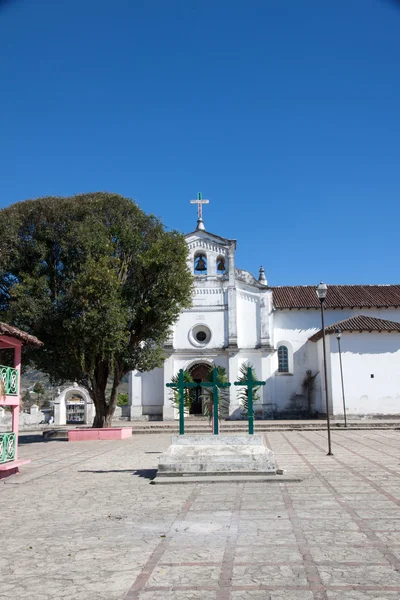 Zinacantan kyrka, chiapas, Mexiko — Stockfoto