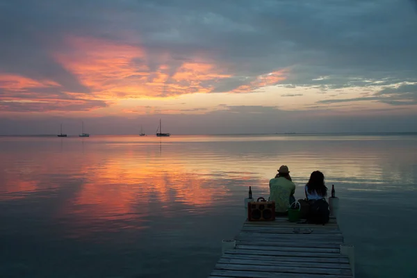 Amor al atardecer — Foto de Stock