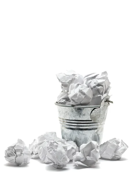 Waste basket with crumpled papers — Stock Photo, Image