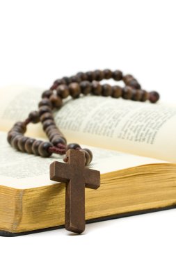 Kutsal İncil ile tesbih