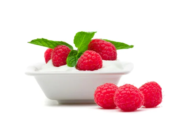 Raspberry yogurt — Stock Photo, Image