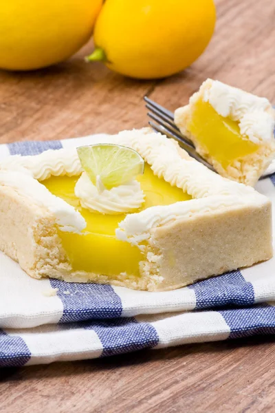 Lemon tart — Stock Photo, Image