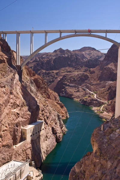 Mike O'Callaghan - Pat Tillman Memorial Bridge from Hoover Dam — Stock Photo, Image